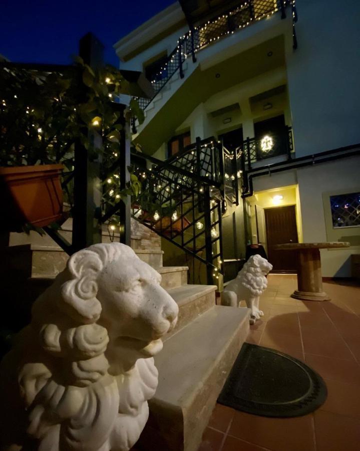Dominique Meteora House Apartment Kalambaka Bagian luar foto